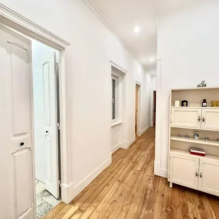 Beautiful Gloria - 120m2 With A/c And Garden Apartamento
